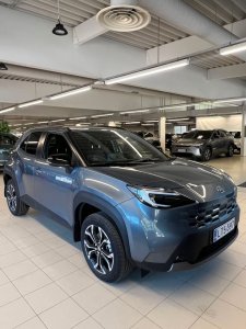 Uudistunut Yaris Cross nyt koeajettavissa!