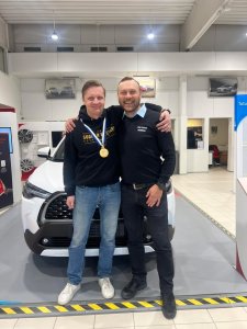 Autokauppa onnittelee pitkäaikaista yhteistyökumppania ja tuoretta Suomen mestaria KalPaa!🎉🥇🏒